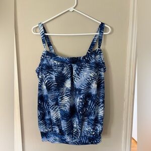 Lands' End Blue and White Tie-Dye Print Swim Suit Top/Tankini